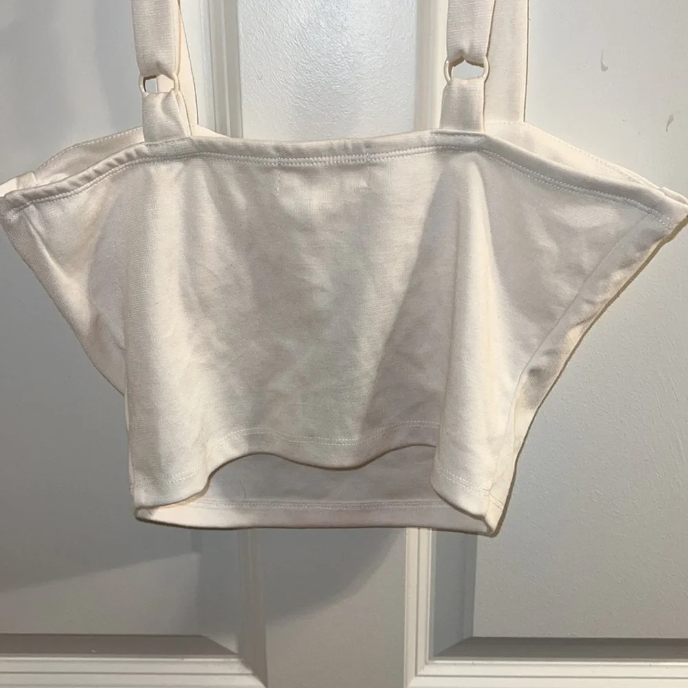 Crop top - Picture 2 of 2